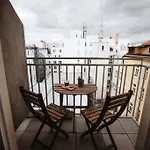 Loft Apartment With Balcony In Centre