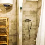 Traveller\'S Room F1