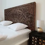 Charming Flats In Vinohrady | Praguestars