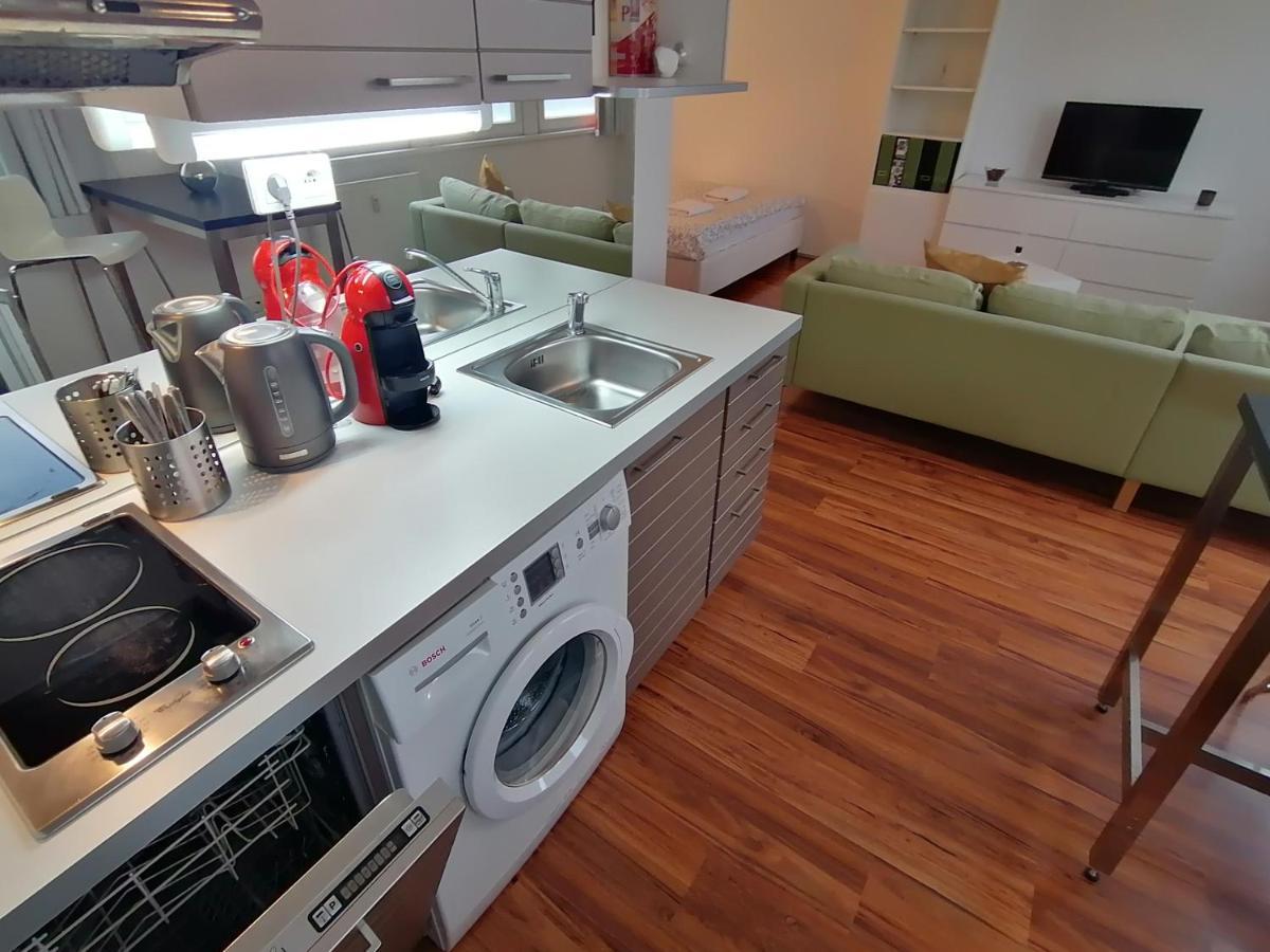 Golden Family Appartement *