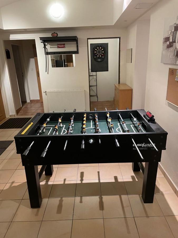 Big Homebase With Billardtable Prague