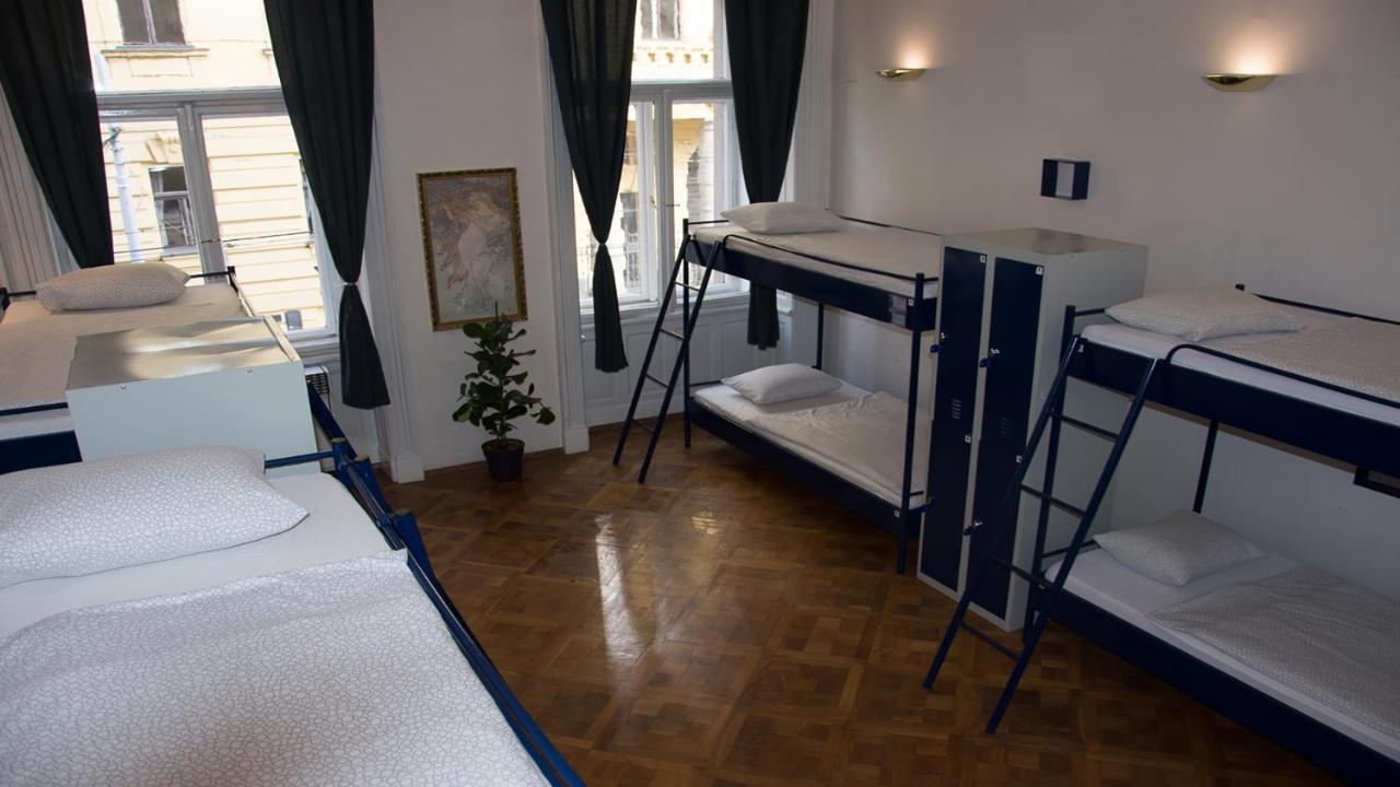 The Clock Hostel Prag