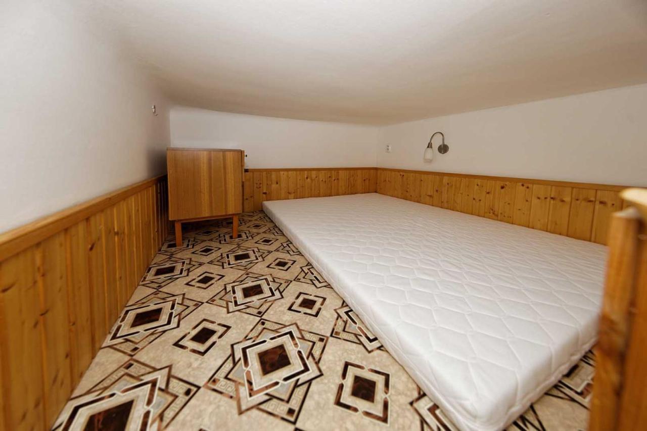 Appartement Lublanska 48 *