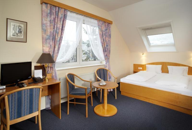 Kern Guest house 2*