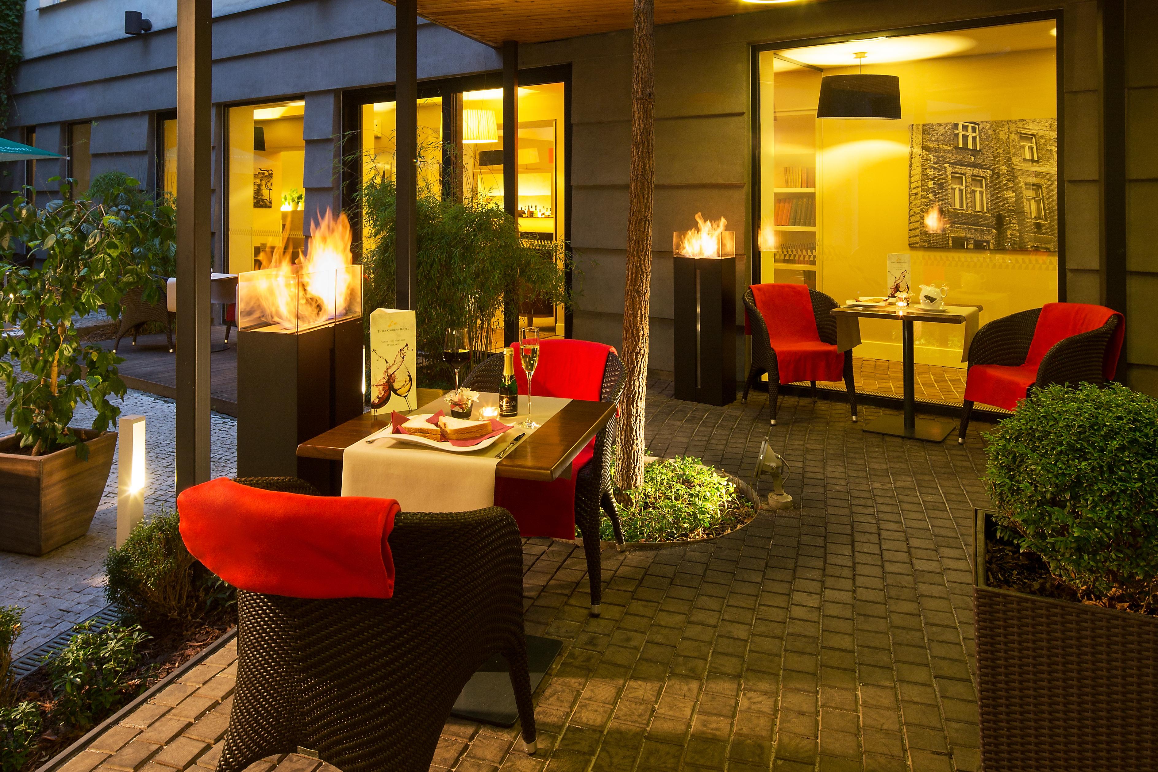 Three Crowns 3* Prague