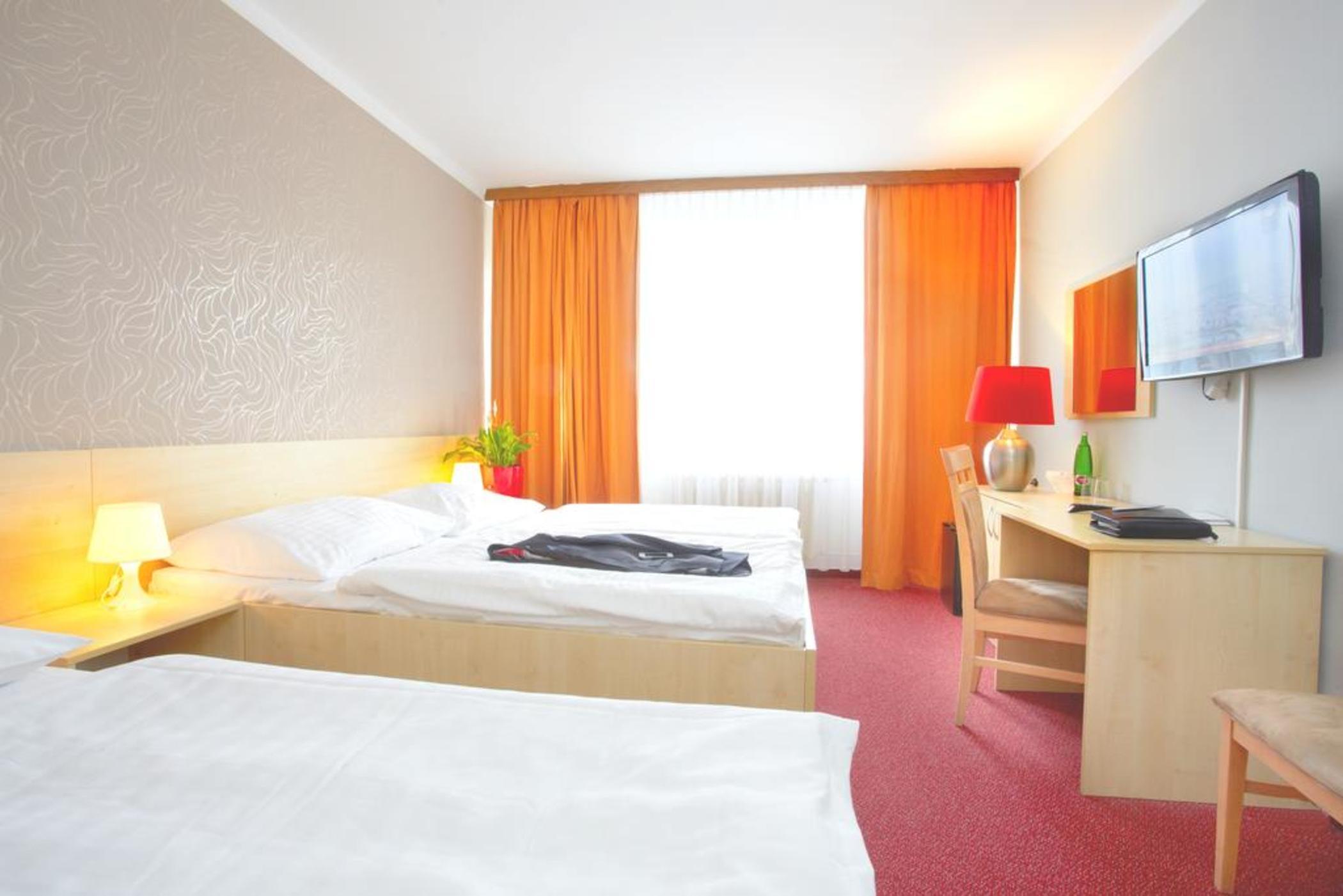 Charles Otel 3*