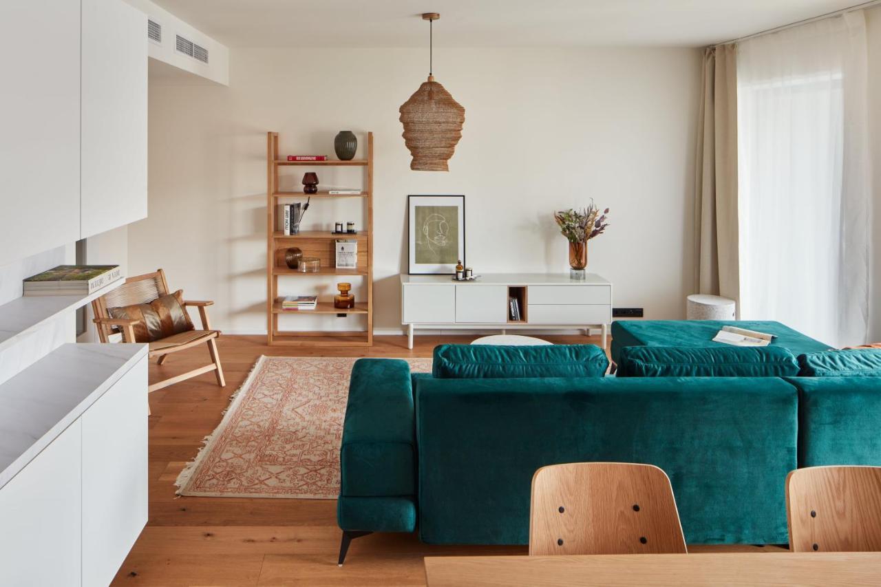 Appartement Days - Designer Apts - Garage - Terrace - Easy Access *