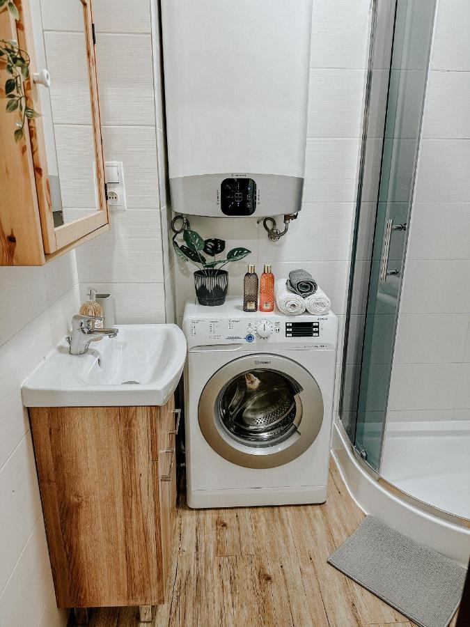 Quiet Boho Lair 10 Min To Centre Daire *