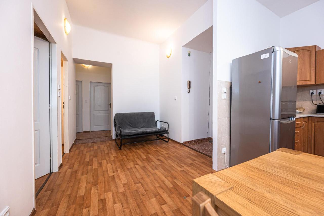 Appartement Lublanska 48