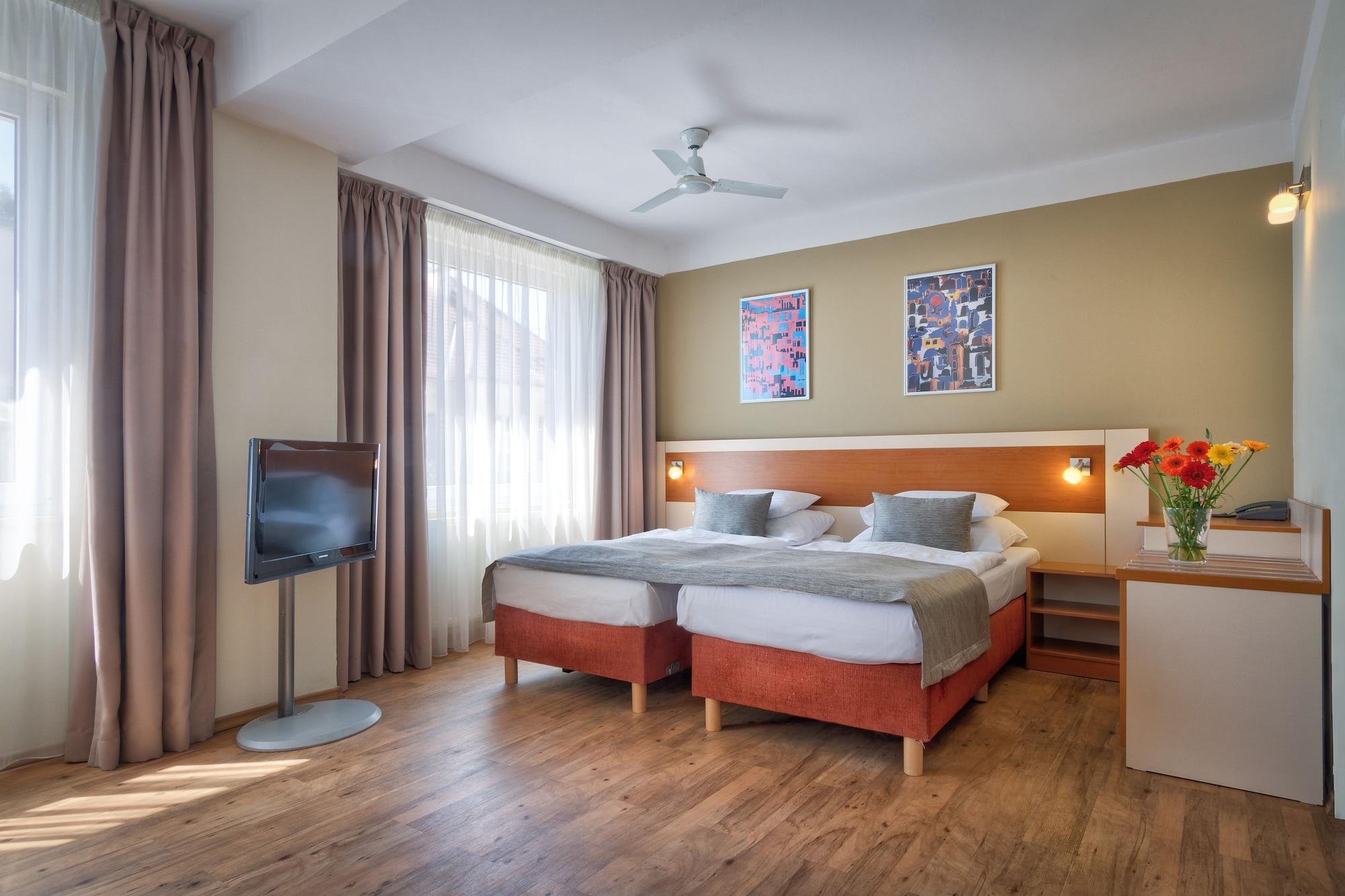 Aida Hotel 4*