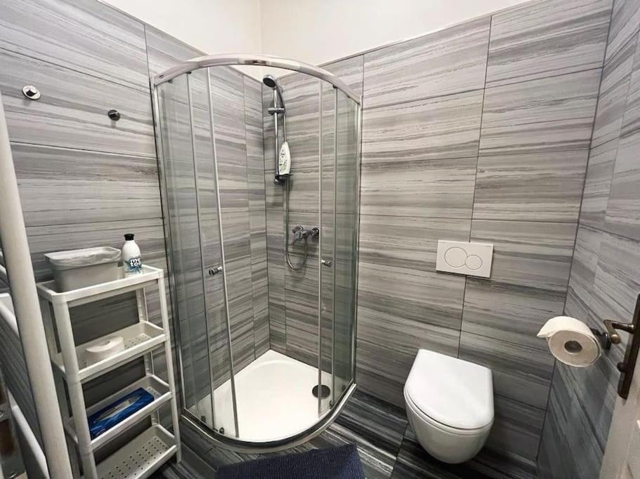 Leger Appartement Prague