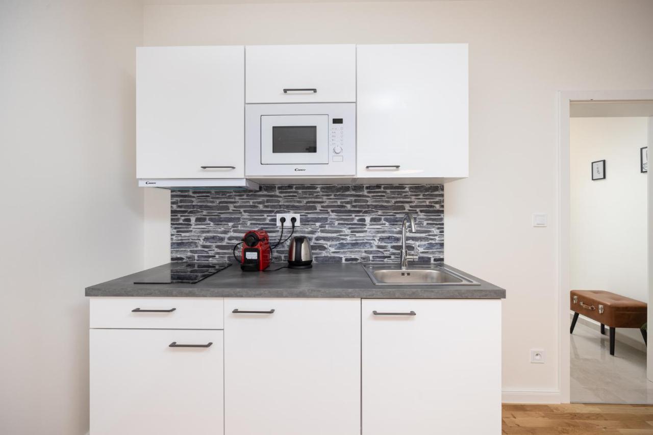 Florenc New Town Apartment