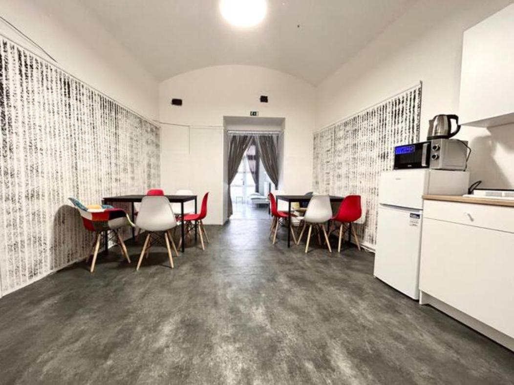Party House - Ve Smeckach 18, Center!! Appartement *
