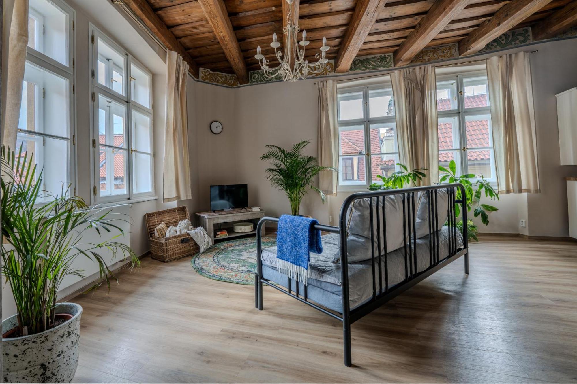 Charles Bridge Apartment