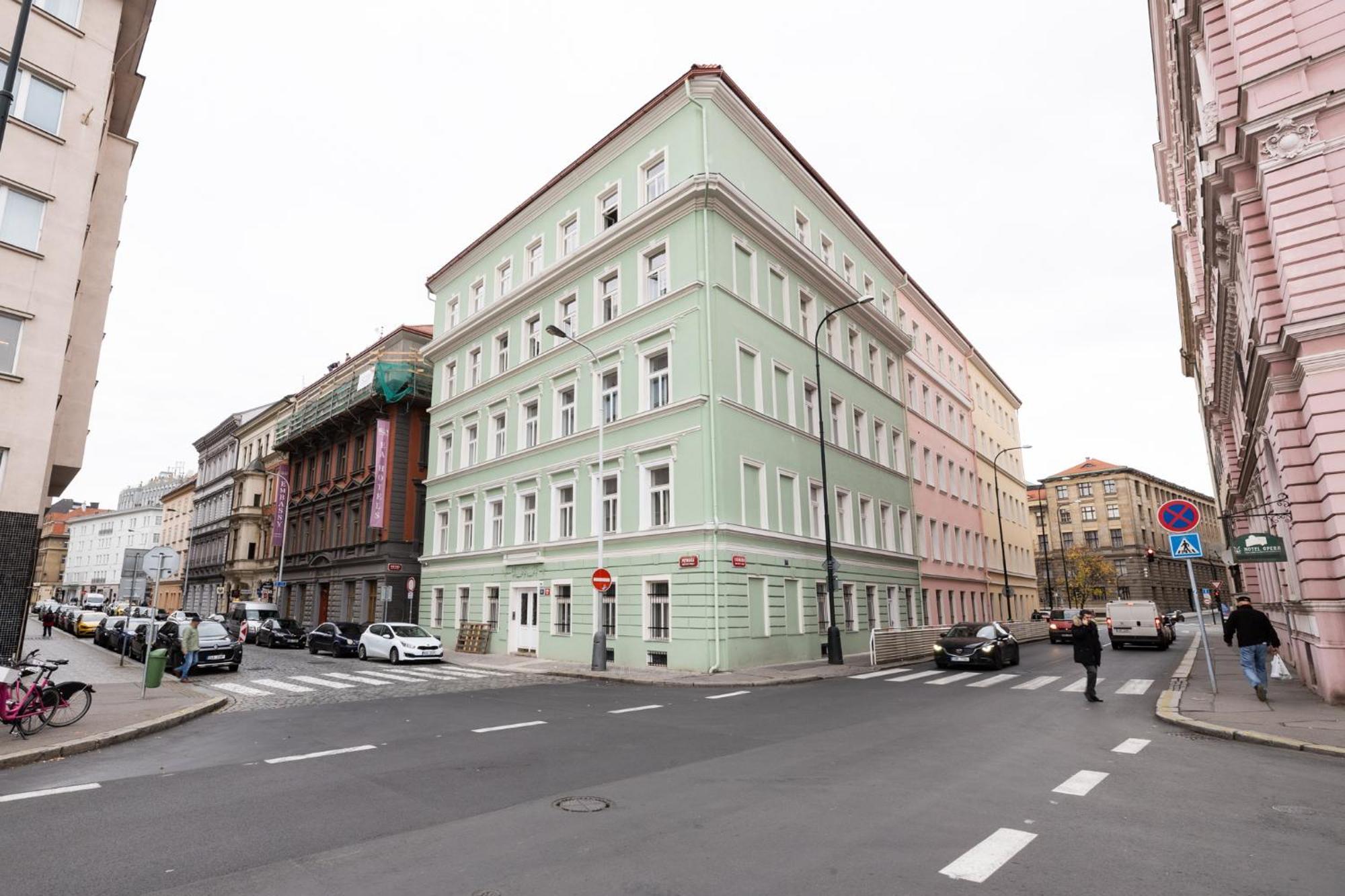 Apartment Florenc New Town *