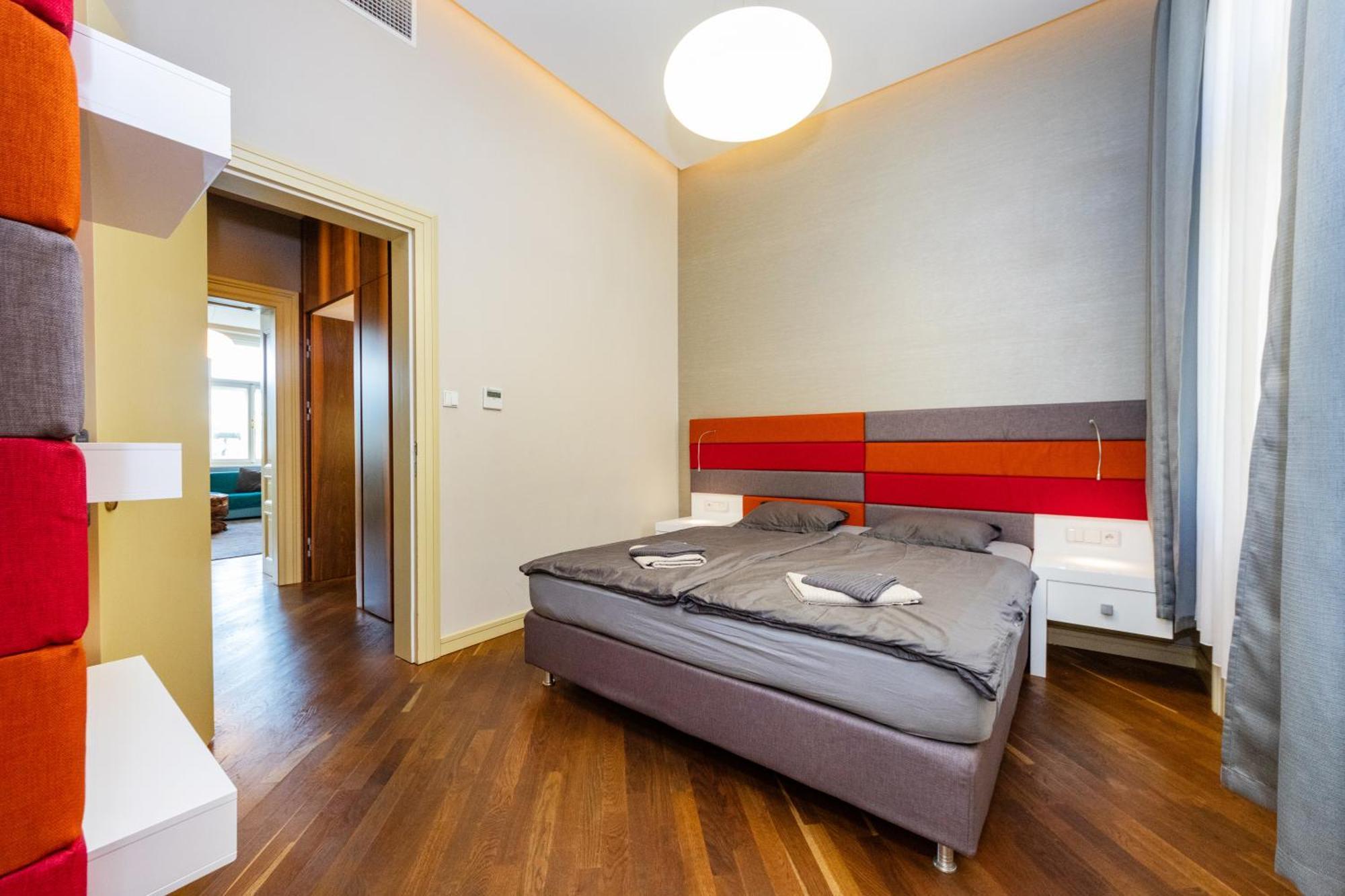 Bellevue Apartment