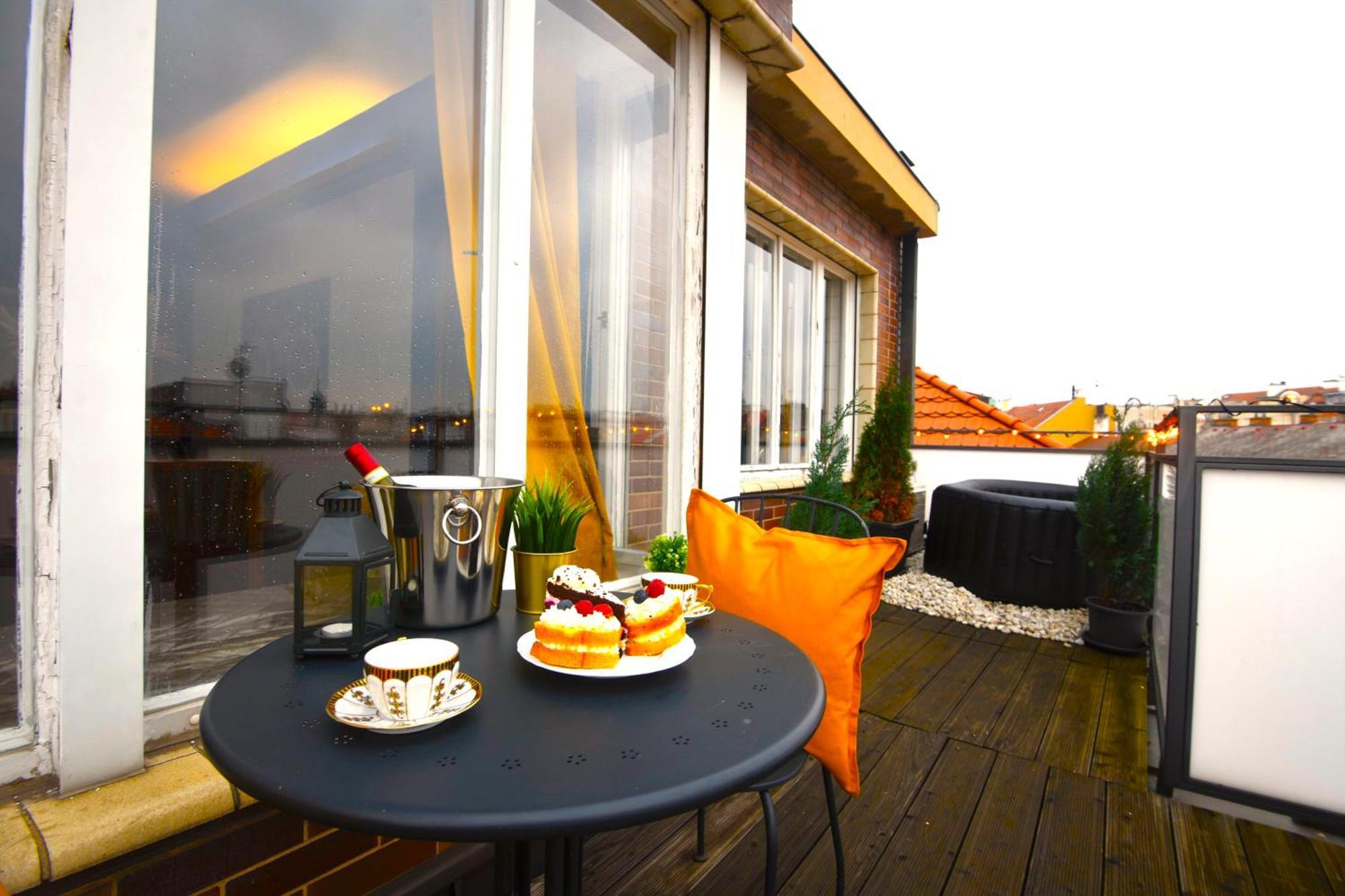 Waterfront River Side Roof - Terrace With View Appartement Prague
