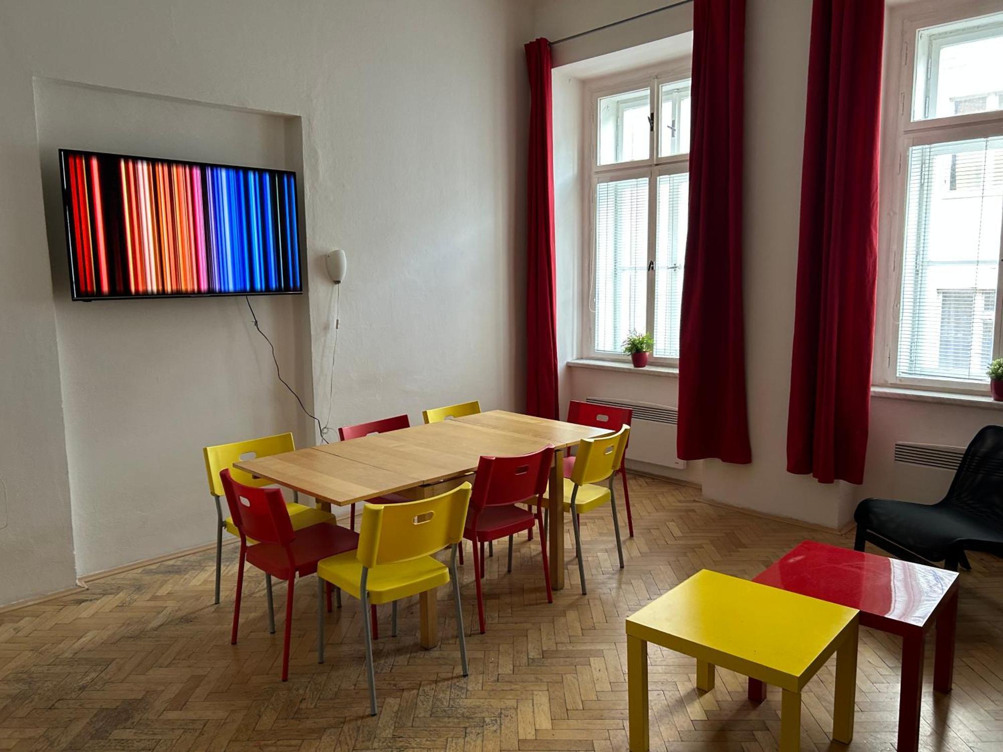 Party House - Ve Smeckach 18, Center!! Appartement *