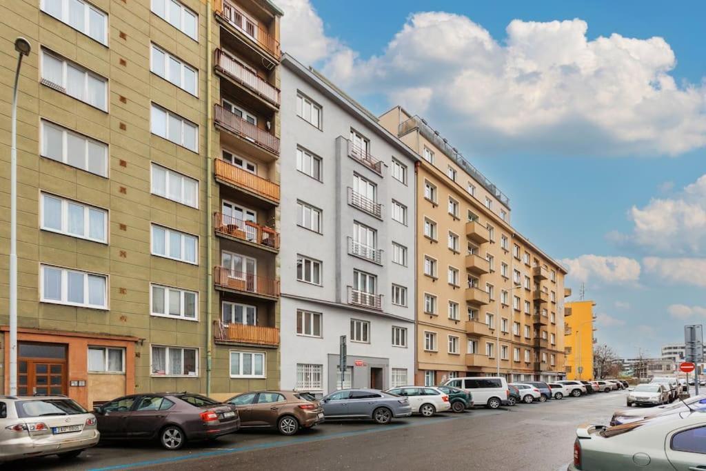 1 Bedroom With Terrace And View * Prague