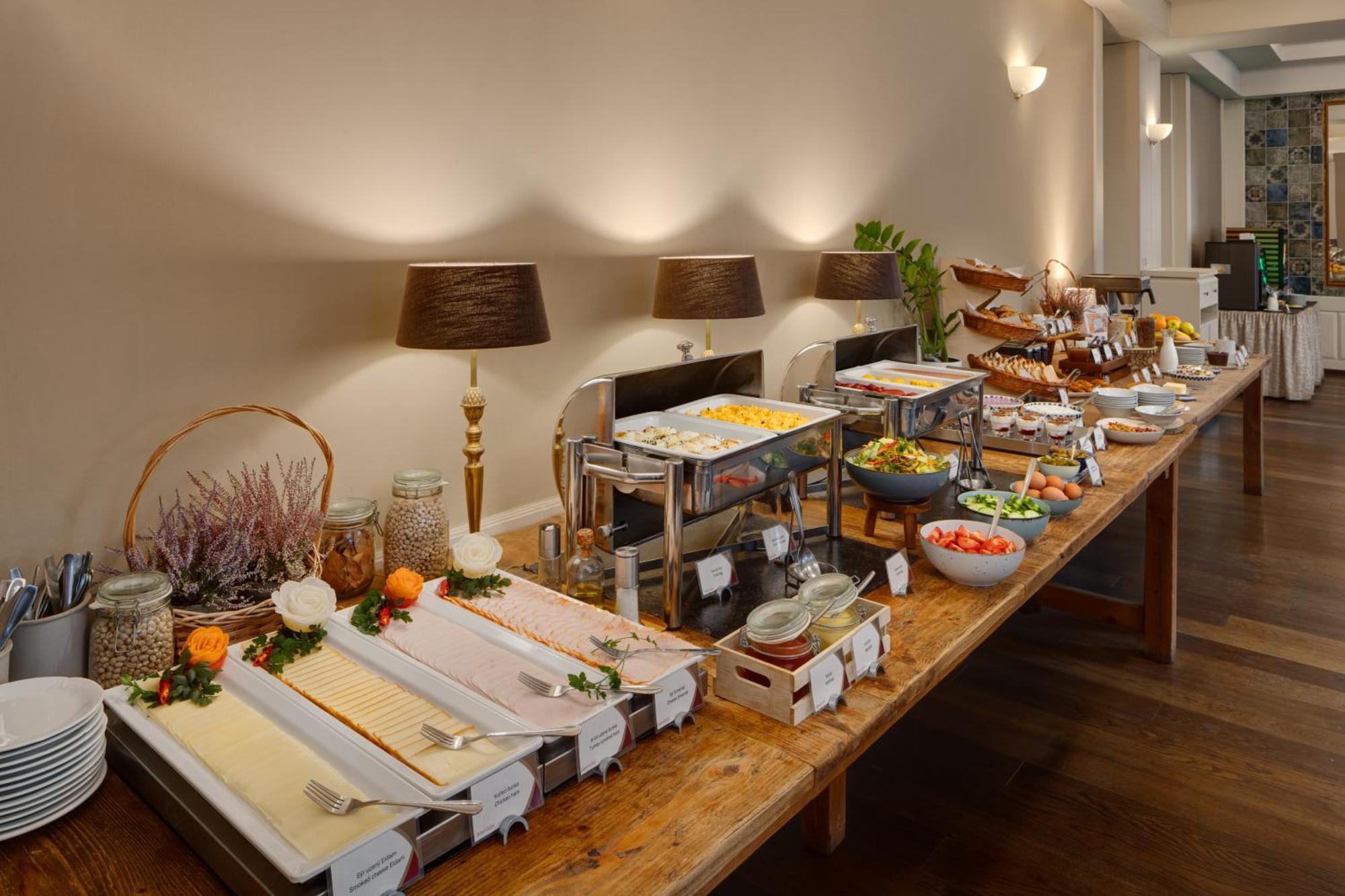 Carol Hotel Praga