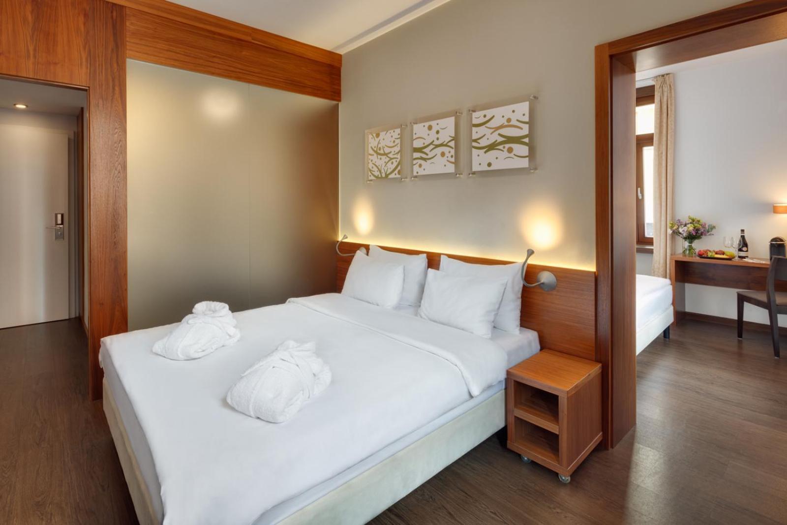 Carol 4* Praga