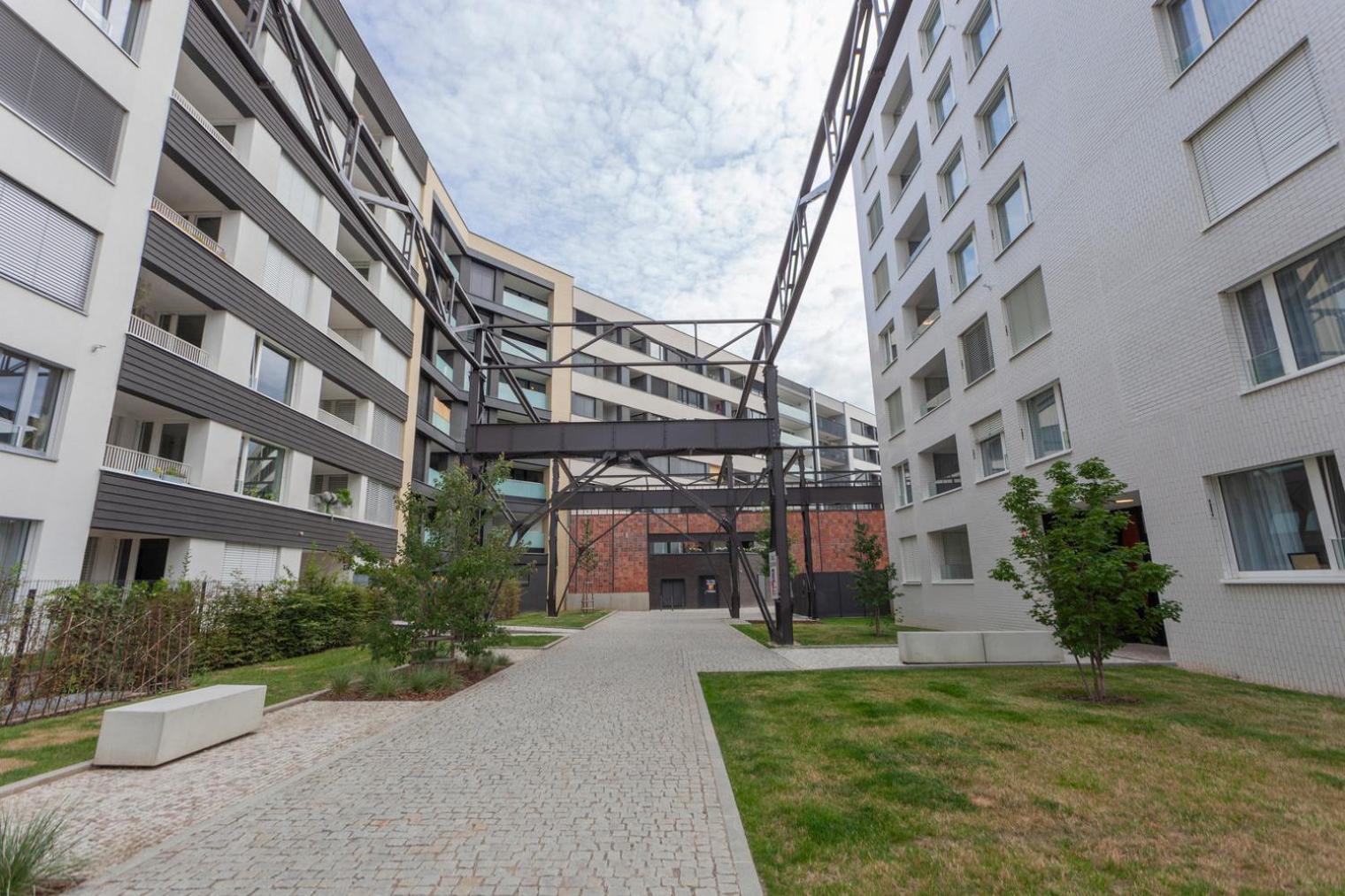 Apartment Blueground 7 Furnished With Balcony Prg-10 *
