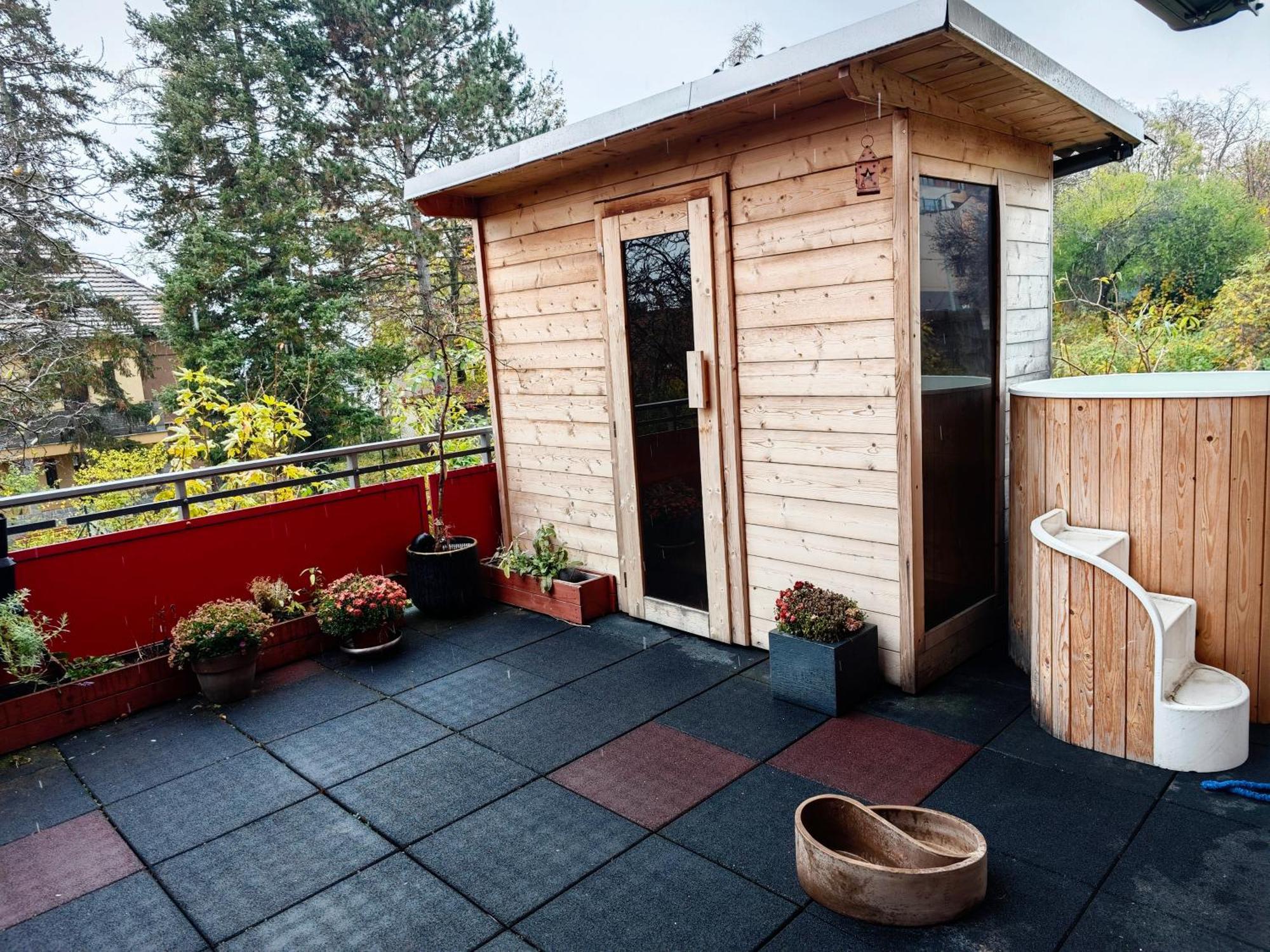 Sauna Zenklova 1, 4 Rooms, Terase, Garden, Sauna * Prag
