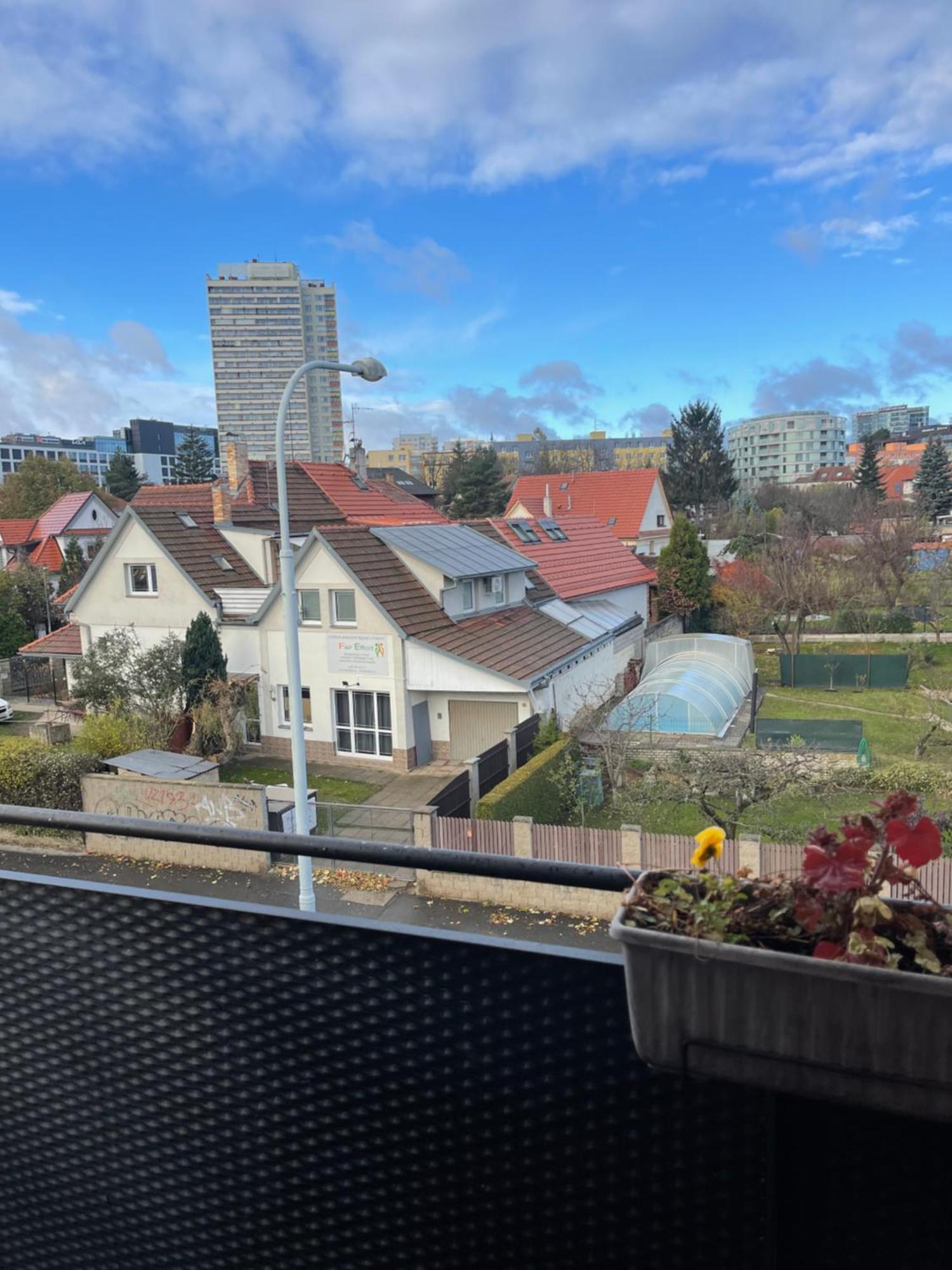 Apartment Flat With Heart And Art Nearby Centre Of The Prague