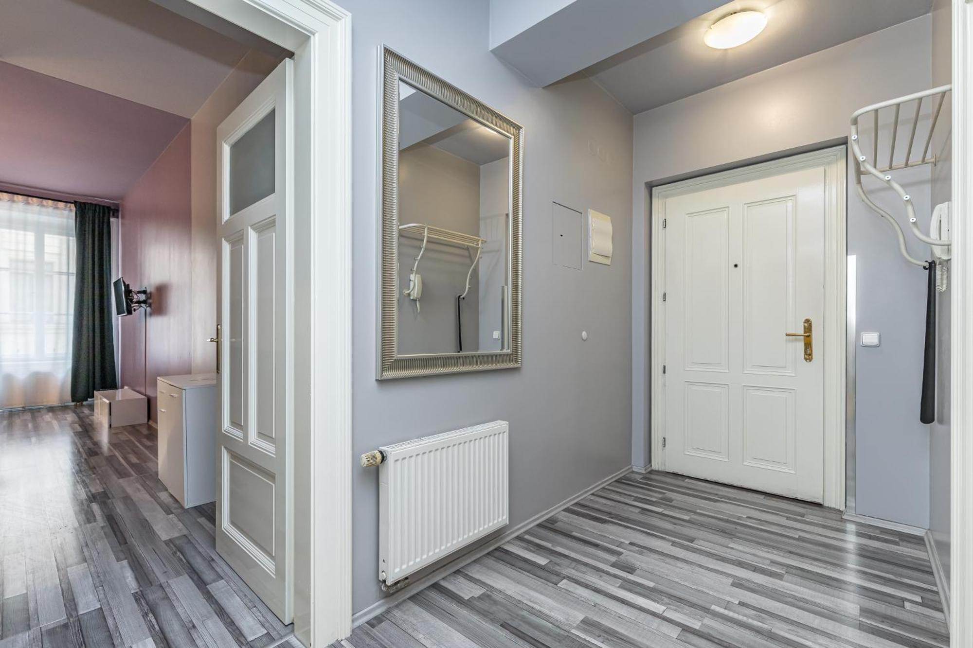 Selin Apartment *