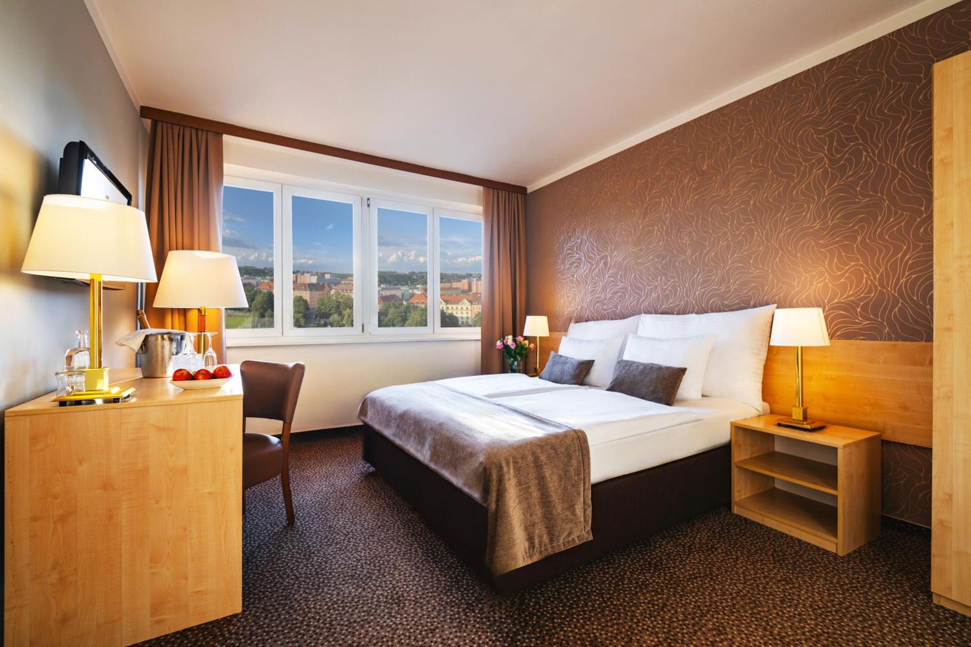 Charles Otel 3*