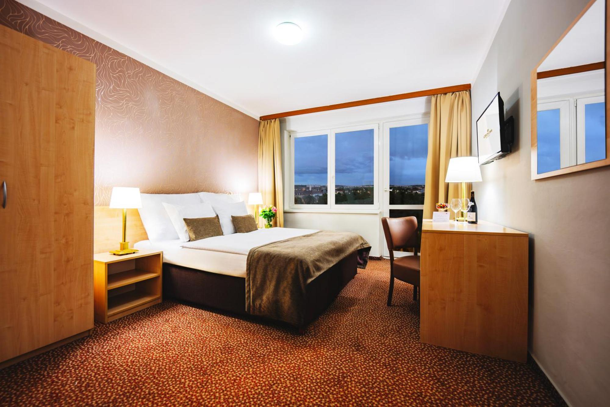 Otel Charles Prag