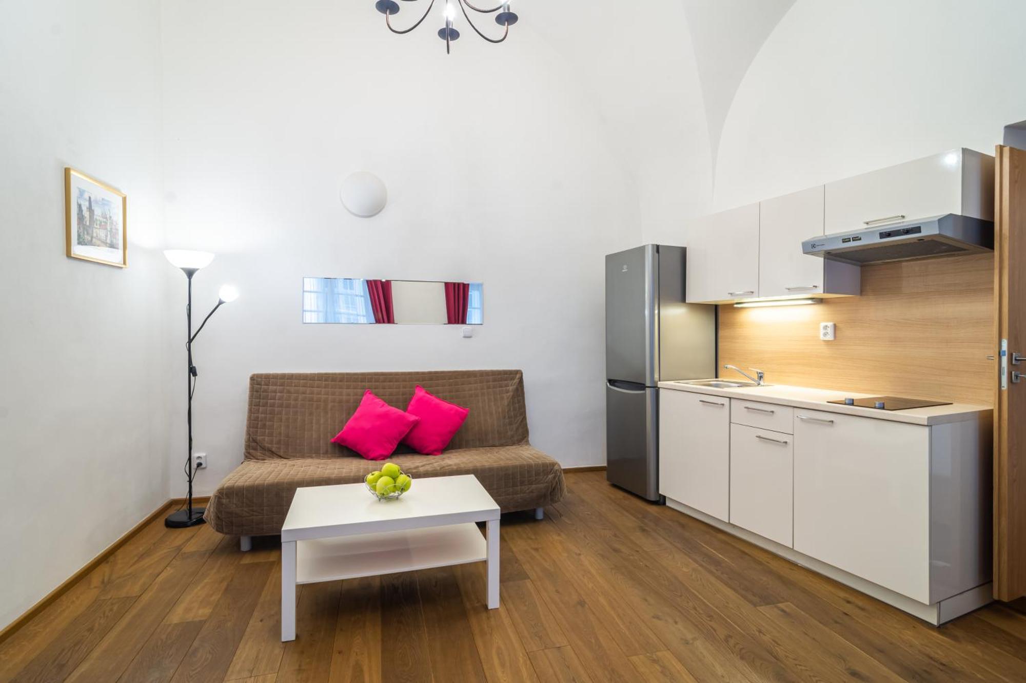 Daire Royal Road Ii Prag