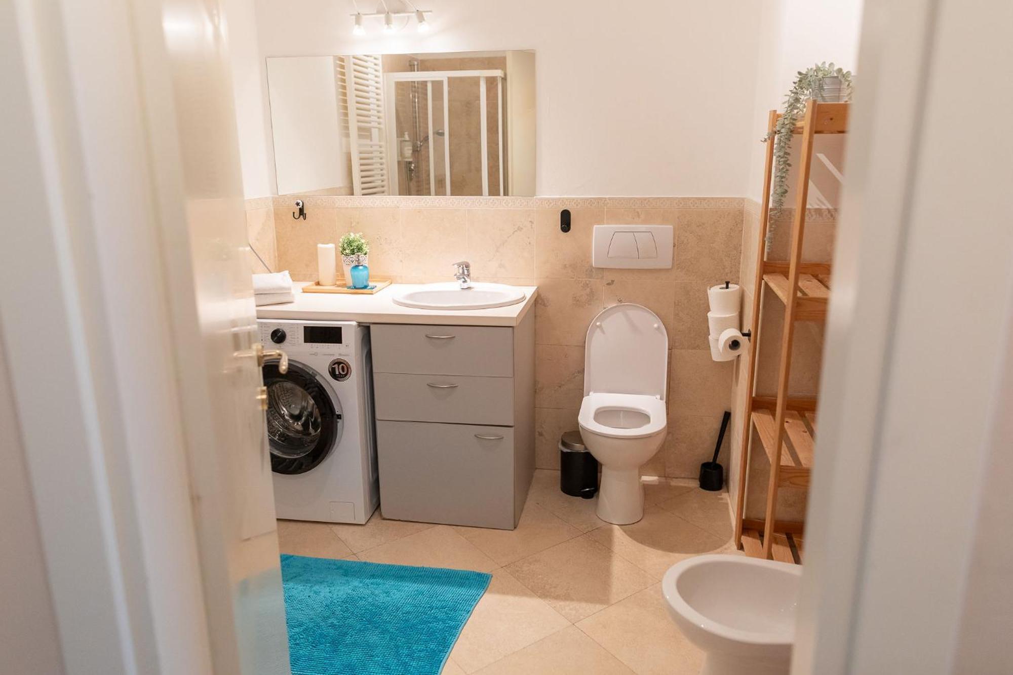 3bdr Penthouse With Terrace&ac Prague