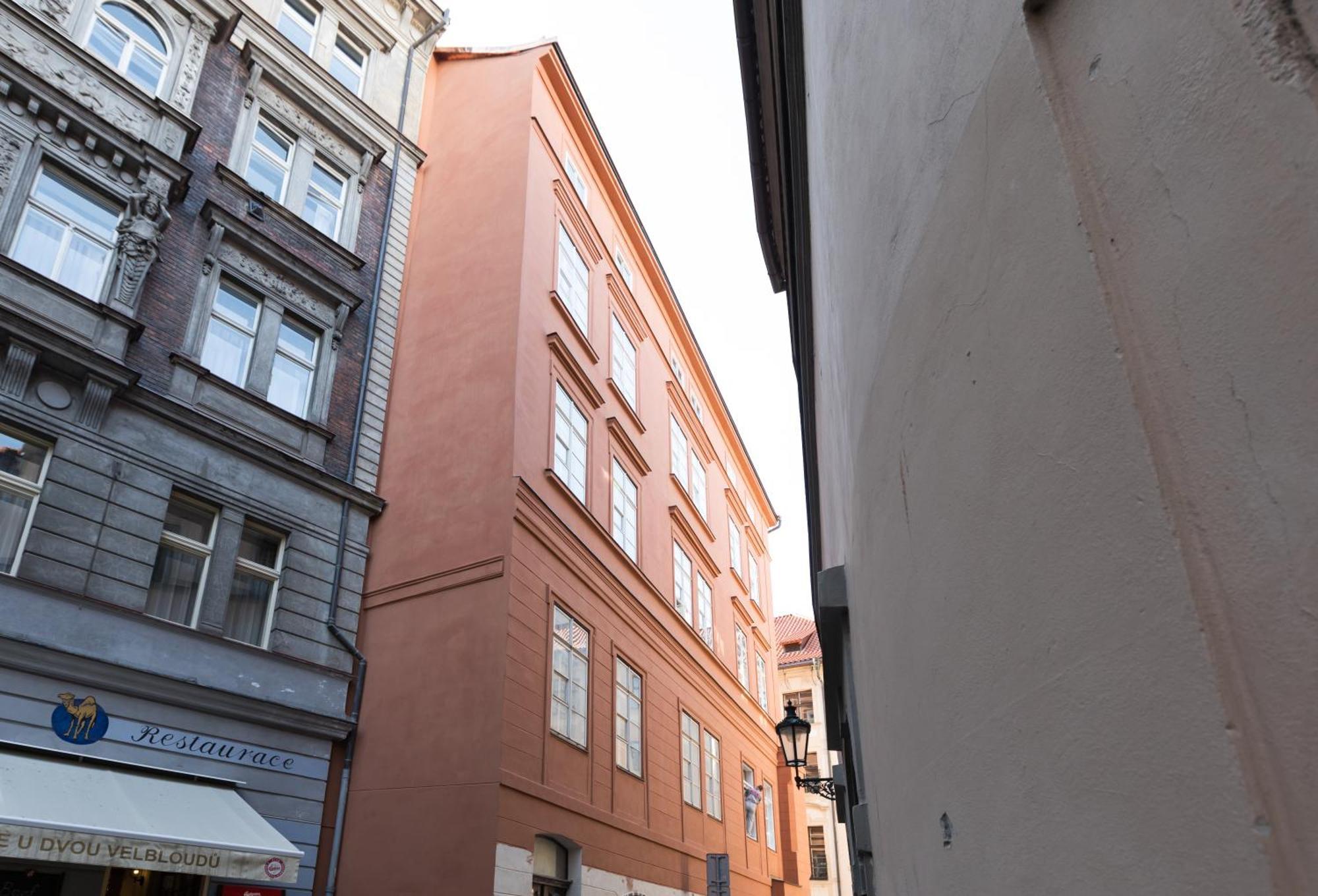 Apartment Old Town Magical Comfy 2bdr Historic House *