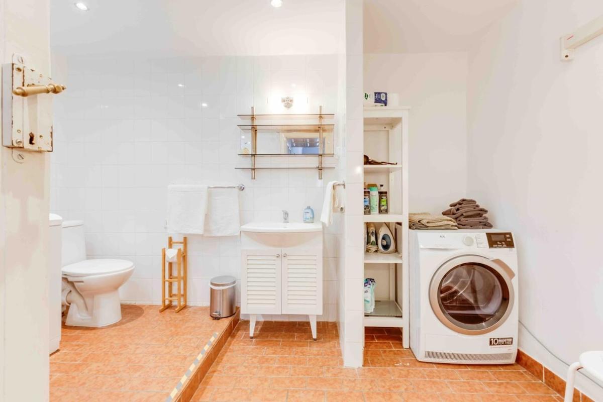 Old Town Magical Comfy 2bdr Historic House