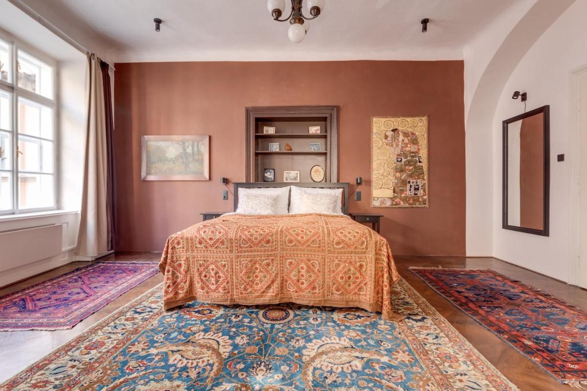 Apartment Old Town Magical Comfy 2bdr Historic House