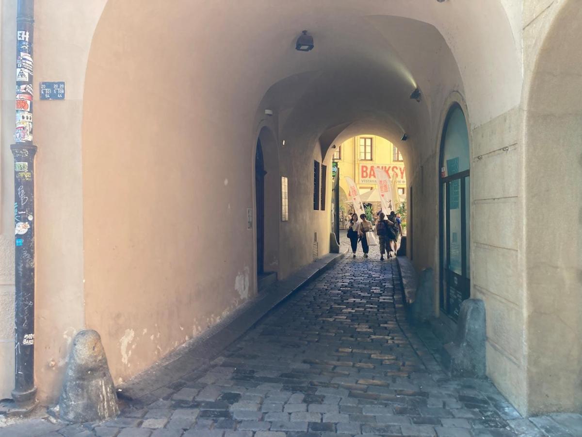 Old Town Magical Comfy 2bdr Historic House Apartment Prague