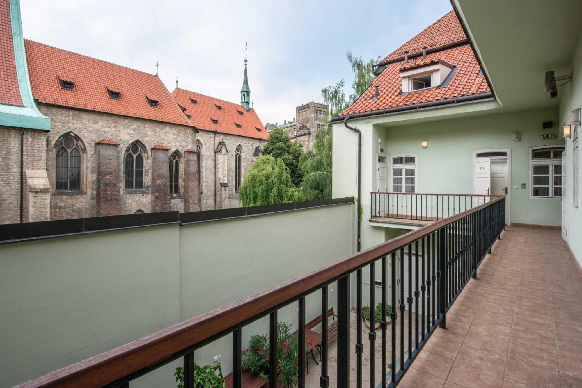 St Wenceslas House * Prague
