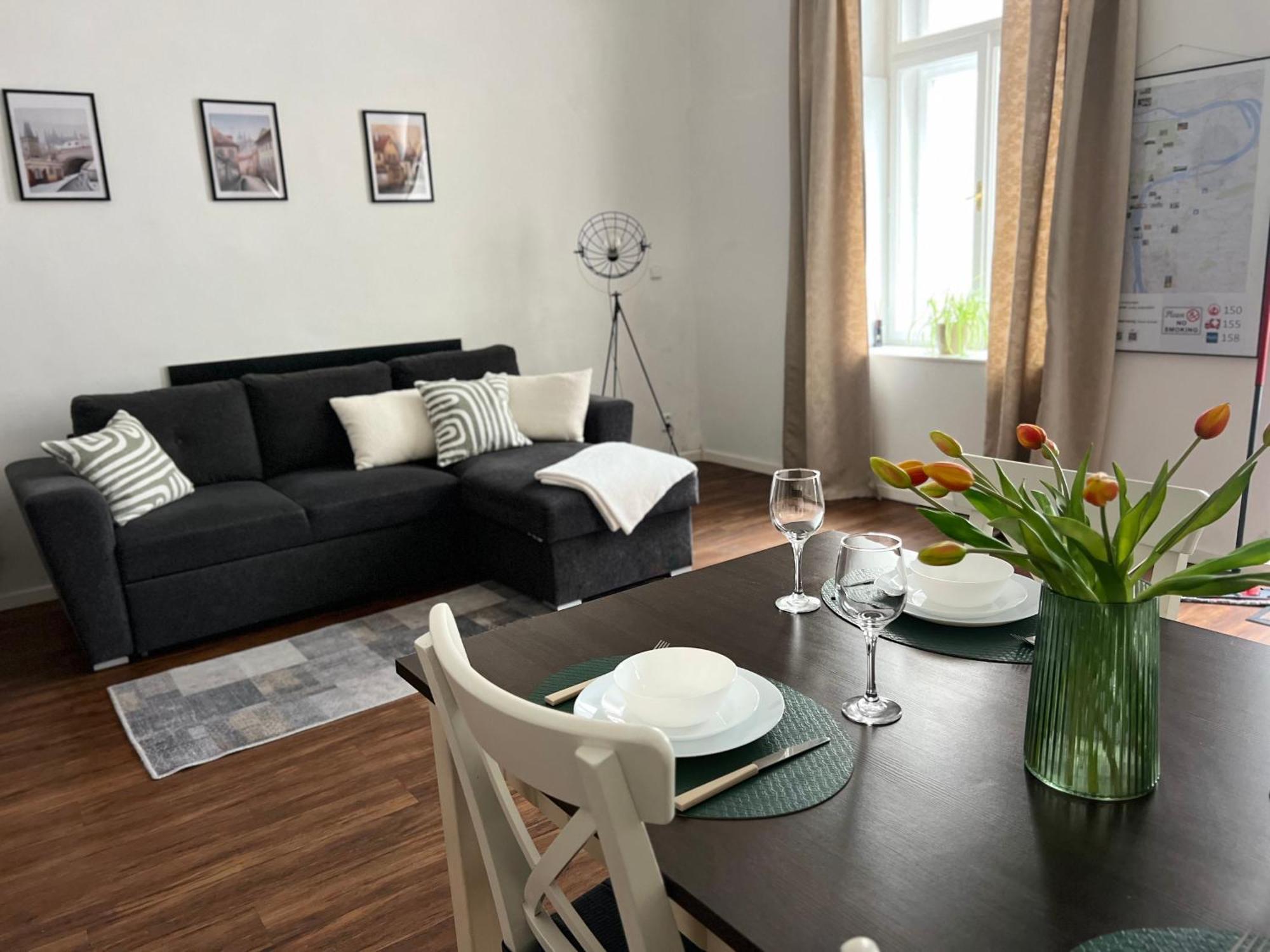 Lovely Havanska - With Free Parking Apartamento