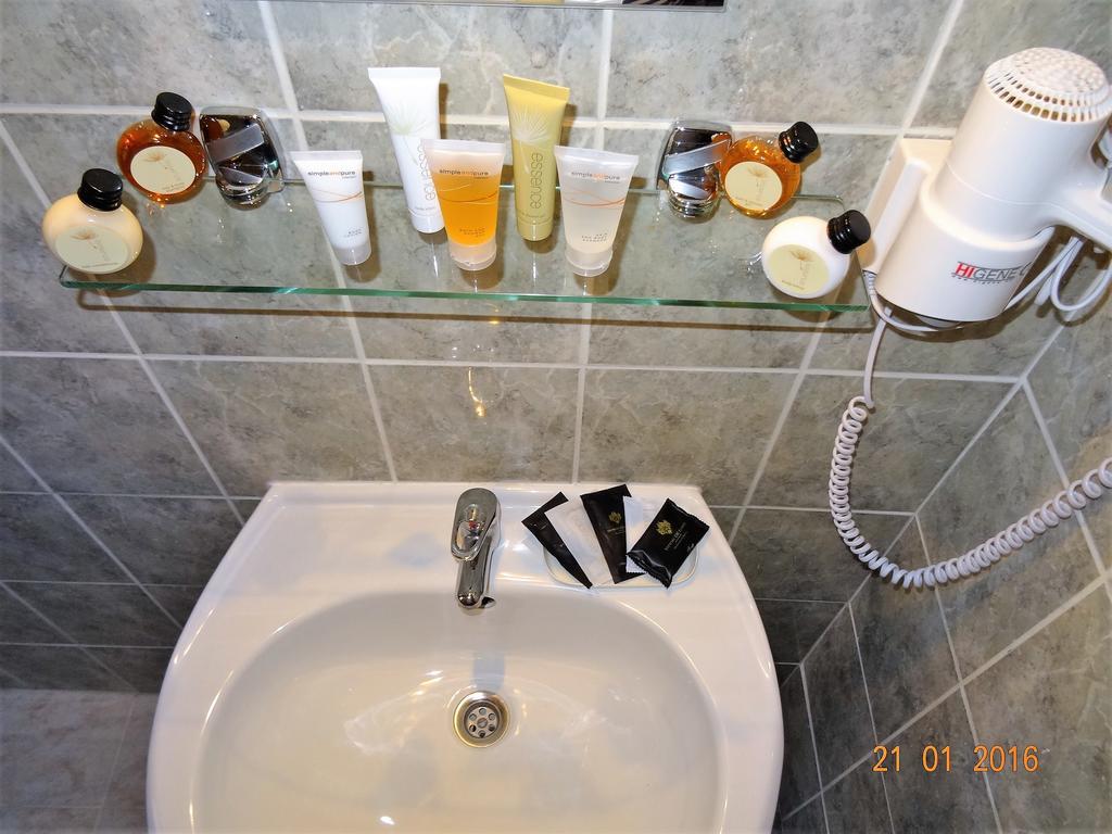 Hotel U Dvou Zlatych Klicu 3*