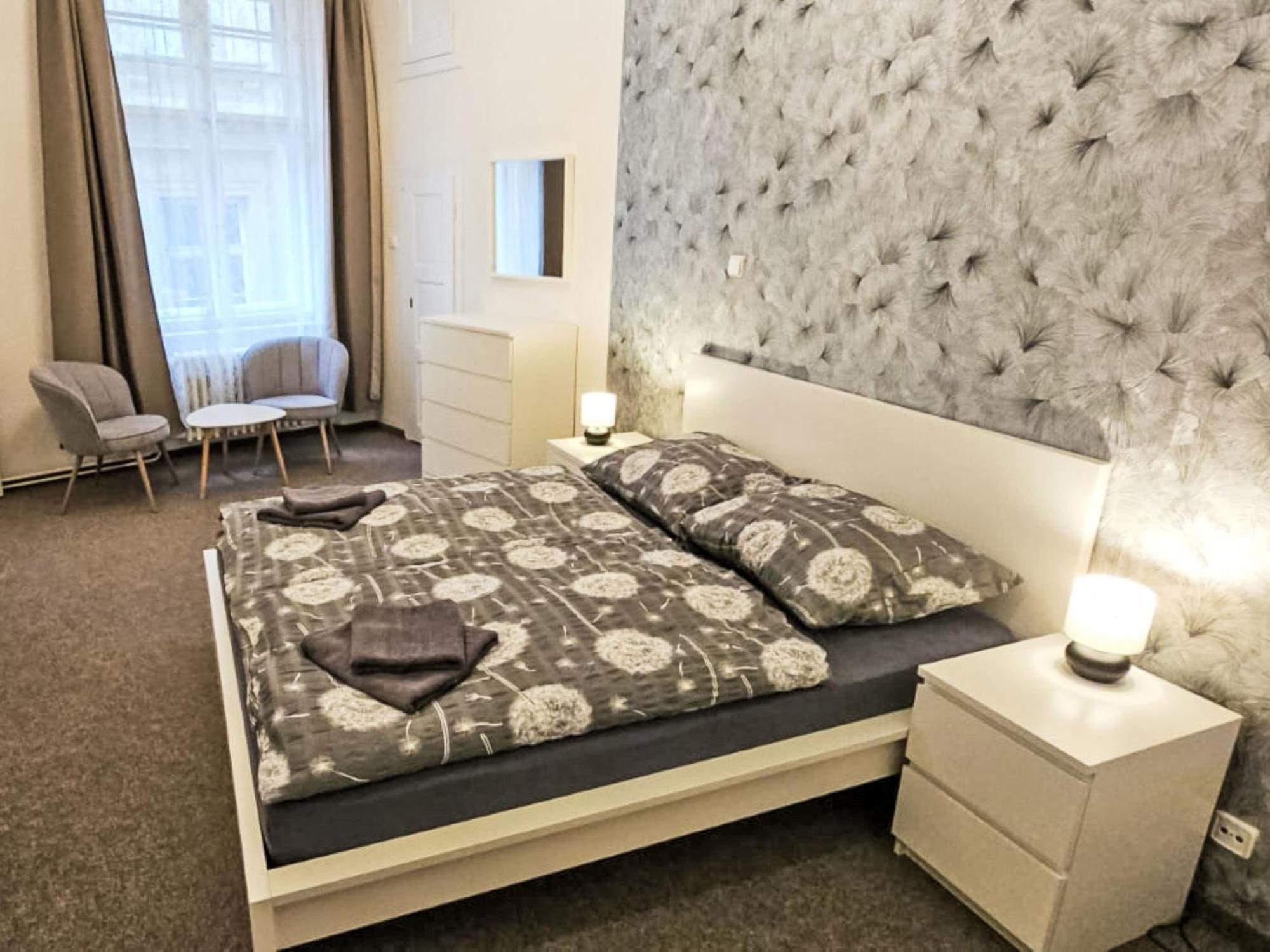 Old Town Home-7 By Interhome * Prag