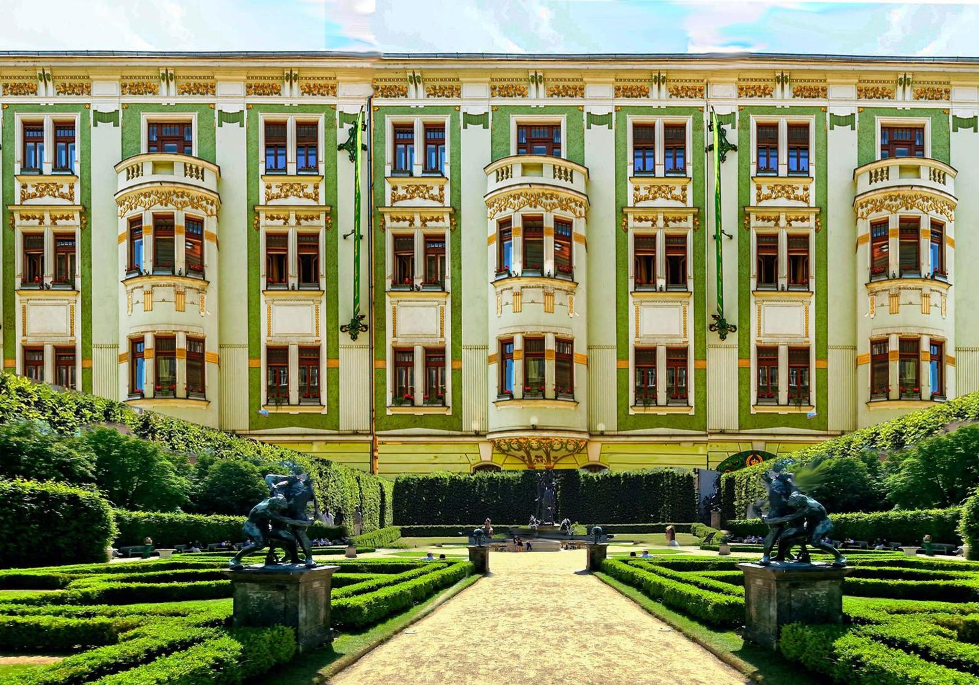 Hotel Luxury Collection 5*
