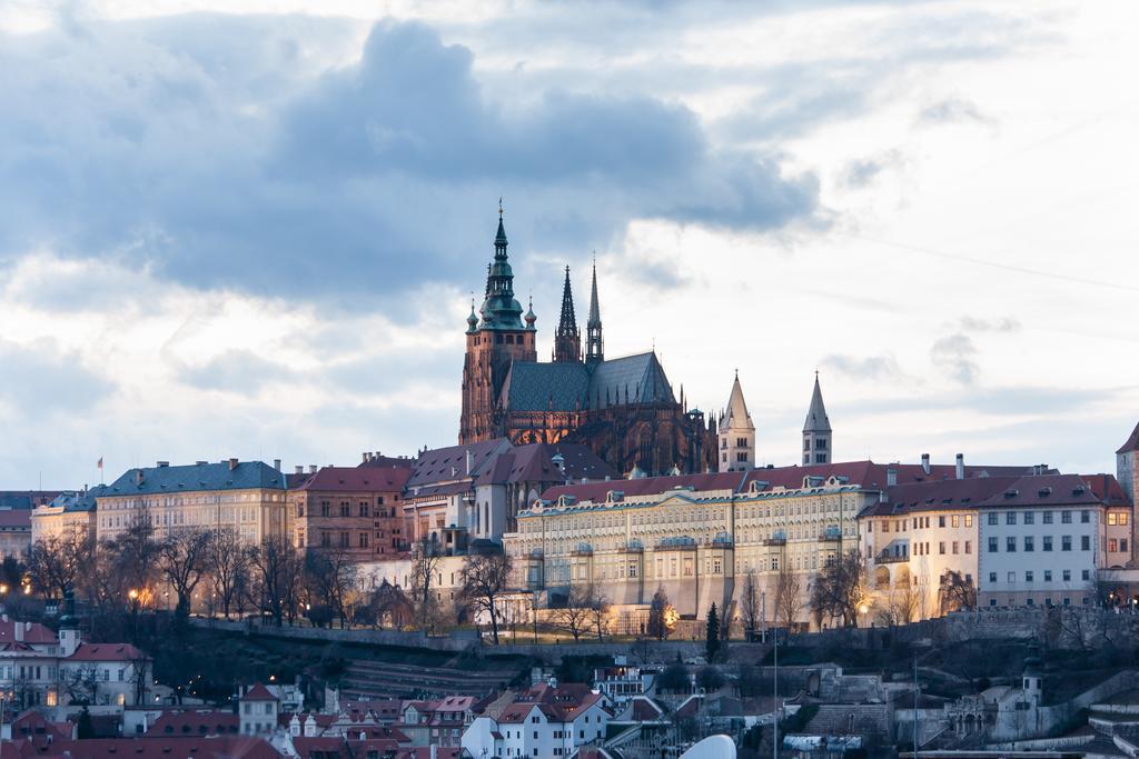 Glamour Premium Praga