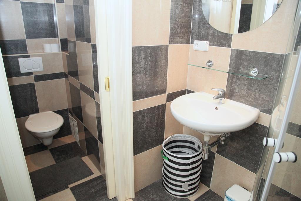 Apartment Charming Flats In Vinohrady | Praguestars *