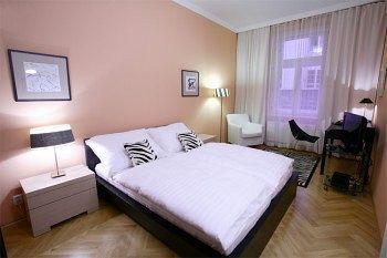 Aparthotel Hunger 4*