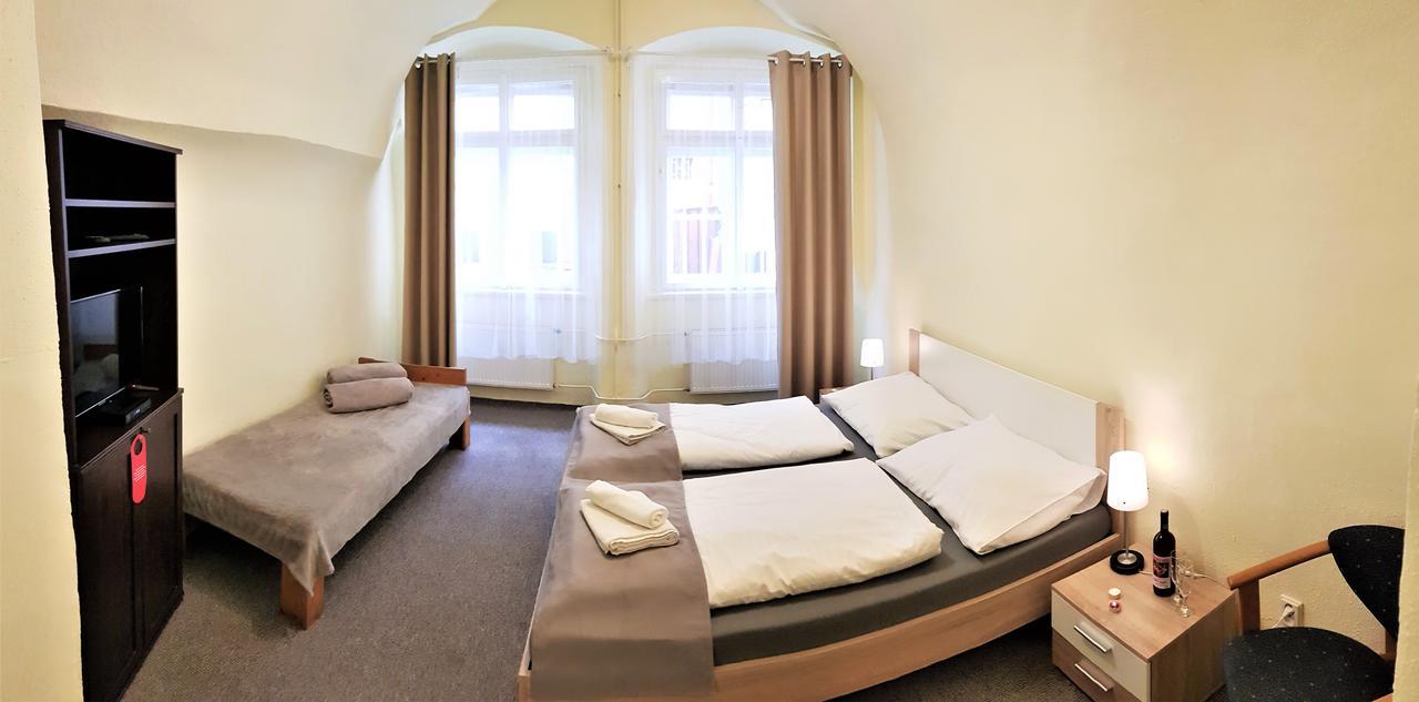 Hotel U Dvou Zlatych Klicu Prague