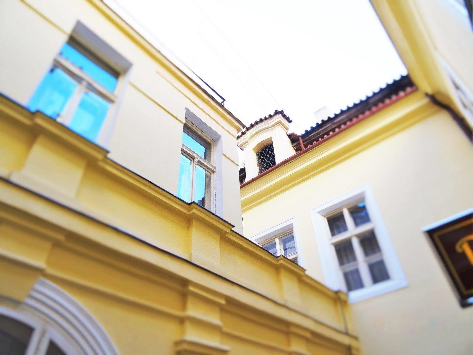 U Dvou Zlatych Klicu Hotel