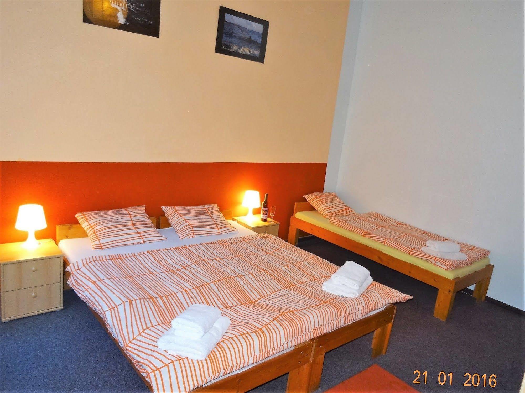 Hotel U Dvou Zlatych Klicu