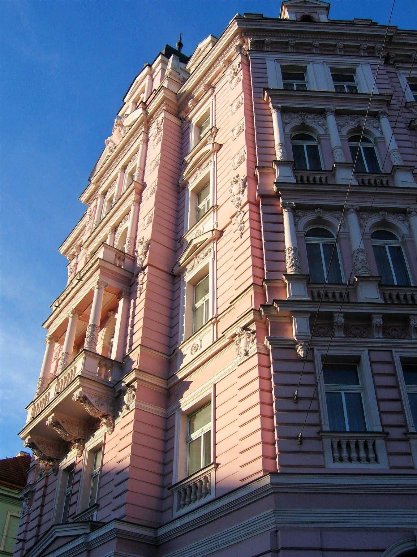 Hotel Opera Prague