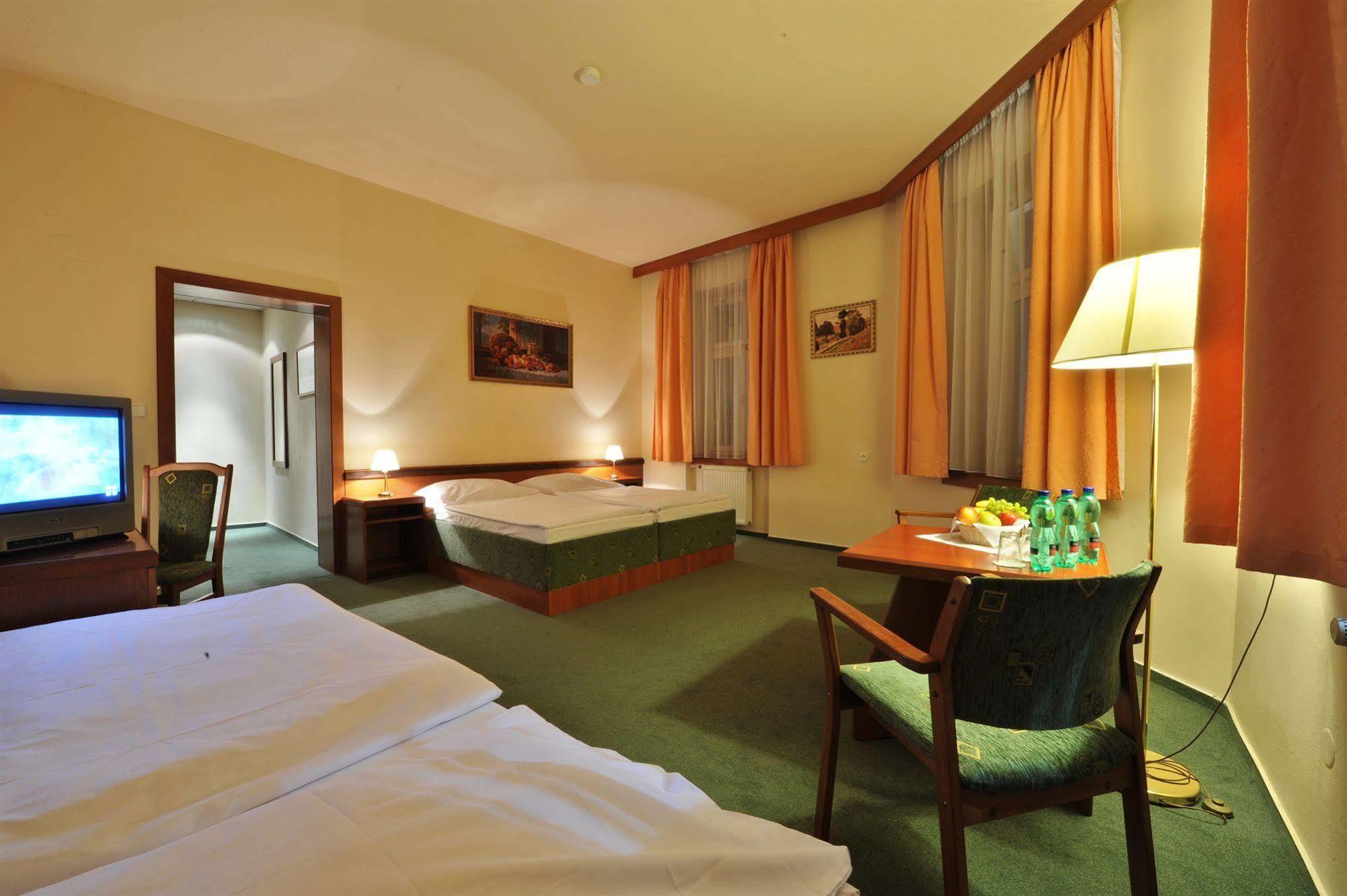 Hotel Three Crowns Prague